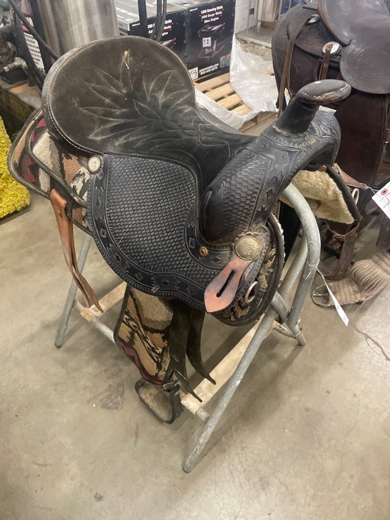 King Brand 17" Saddle