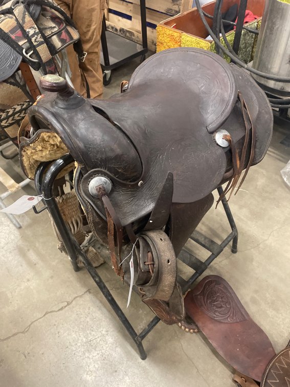 Western Saddle - 15"