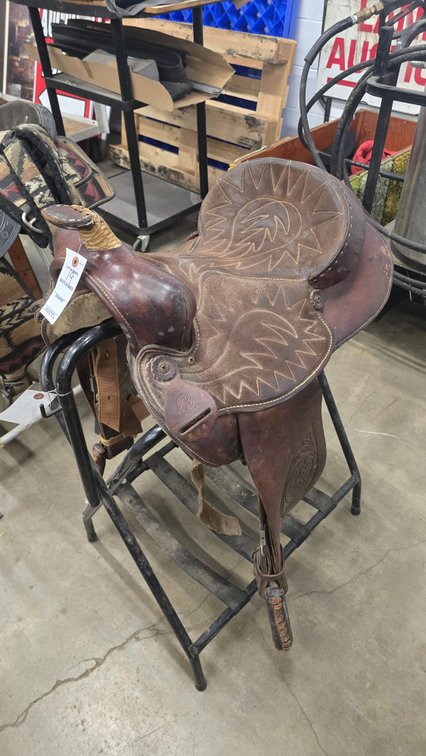 Carl Sanders 15" Saddle