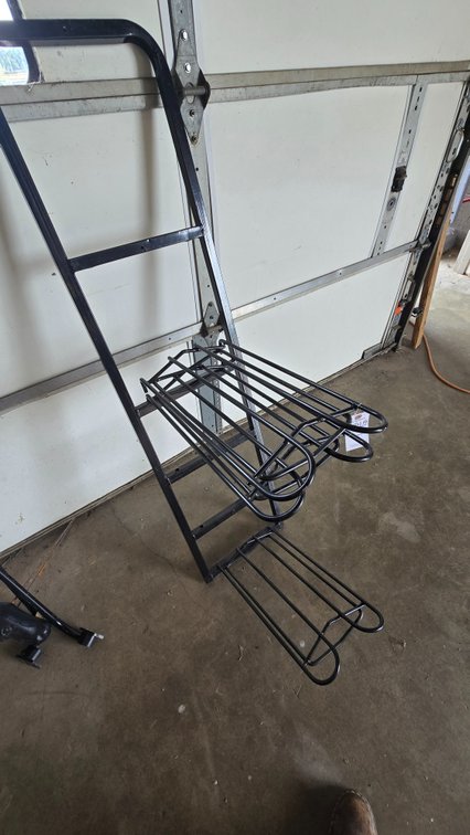 Saddle stand