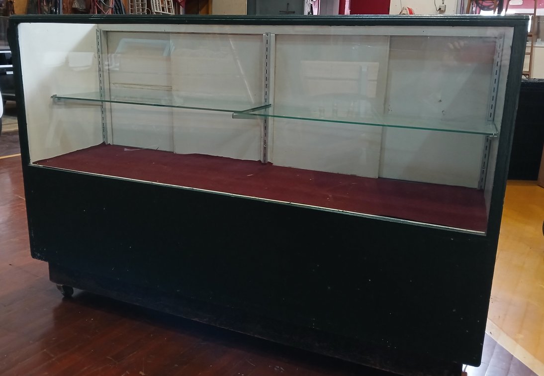 Display Case with Sliding Doors