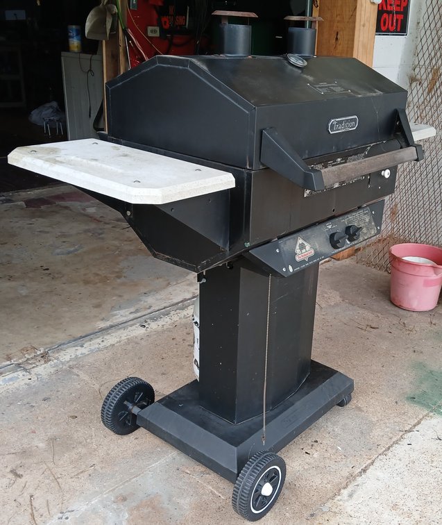 Holland Grill - Propane