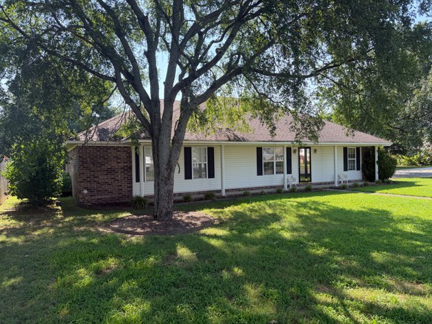 Image for Real Estate Auction - 406 Village Dr., Searcy, AR