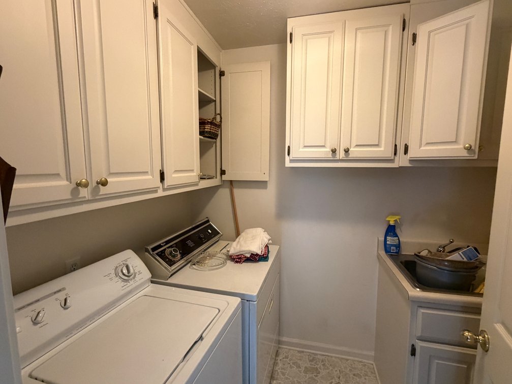 Image for Real Estate Auction - 406 Village Dr., Searcy, AR