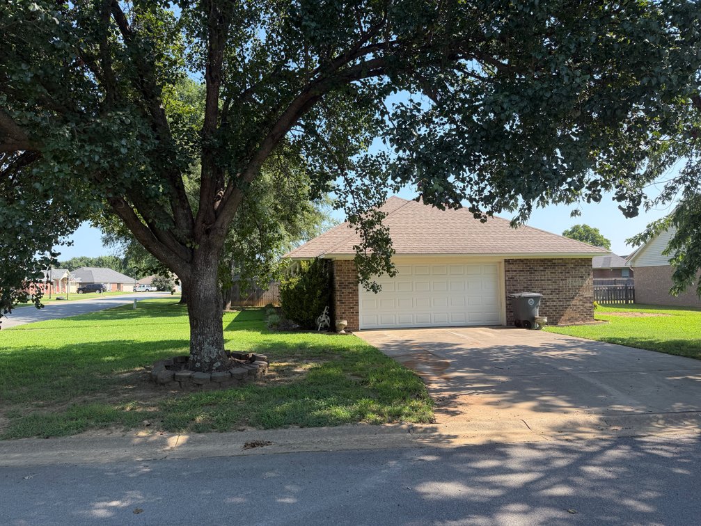 Image for Real Estate Auction - 406 Village Dr., Searcy, AR