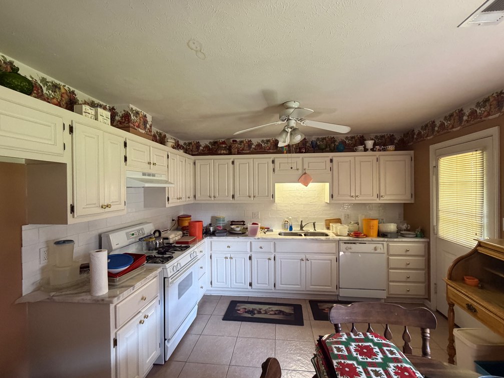 Image for Real Estate Auction - 406 Village Dr., Searcy, AR
