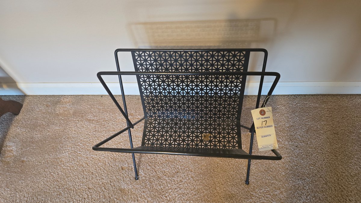 Magazine Rack - 16"x18"