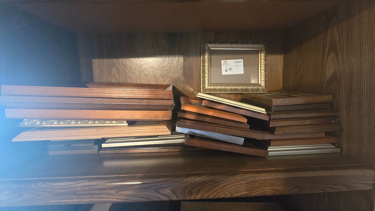 Picture Frames (assorted)