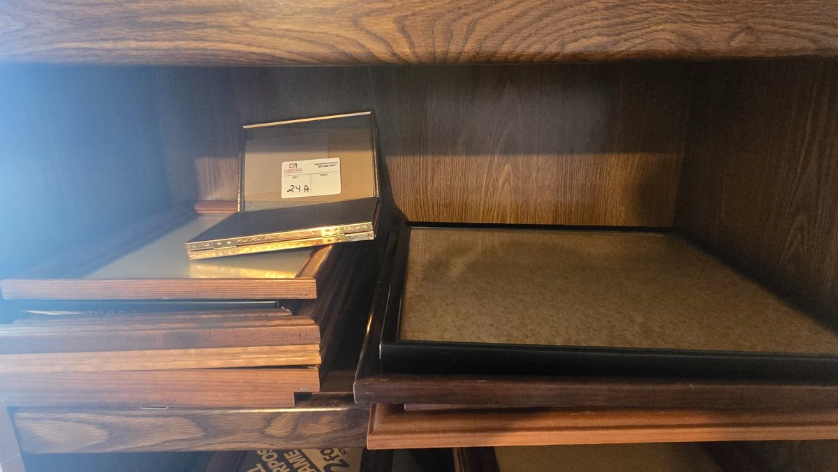 Picture Frames (assorted)
