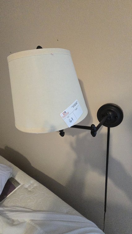 Wall-Mounted Reading Lamp