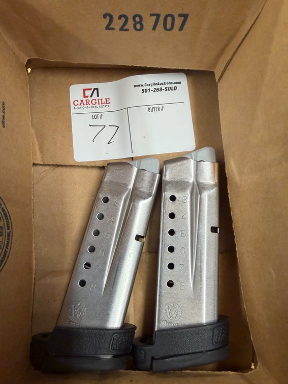 2 Smith & Wesson 9mm 8-Roud Mags