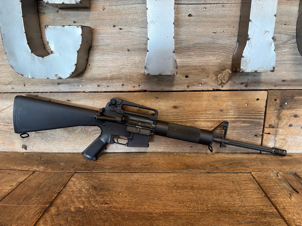 Bushmaster / BFI - XM15-E2S - 556NATO