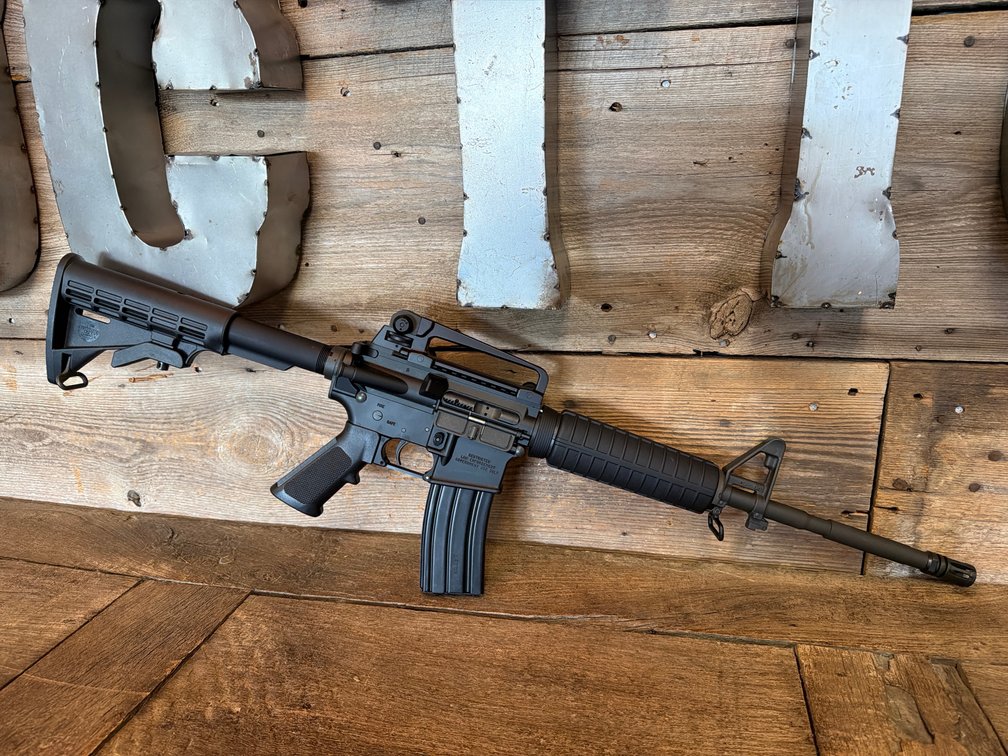 Bushmaster / BFI - XM15-E2S - 556NATO