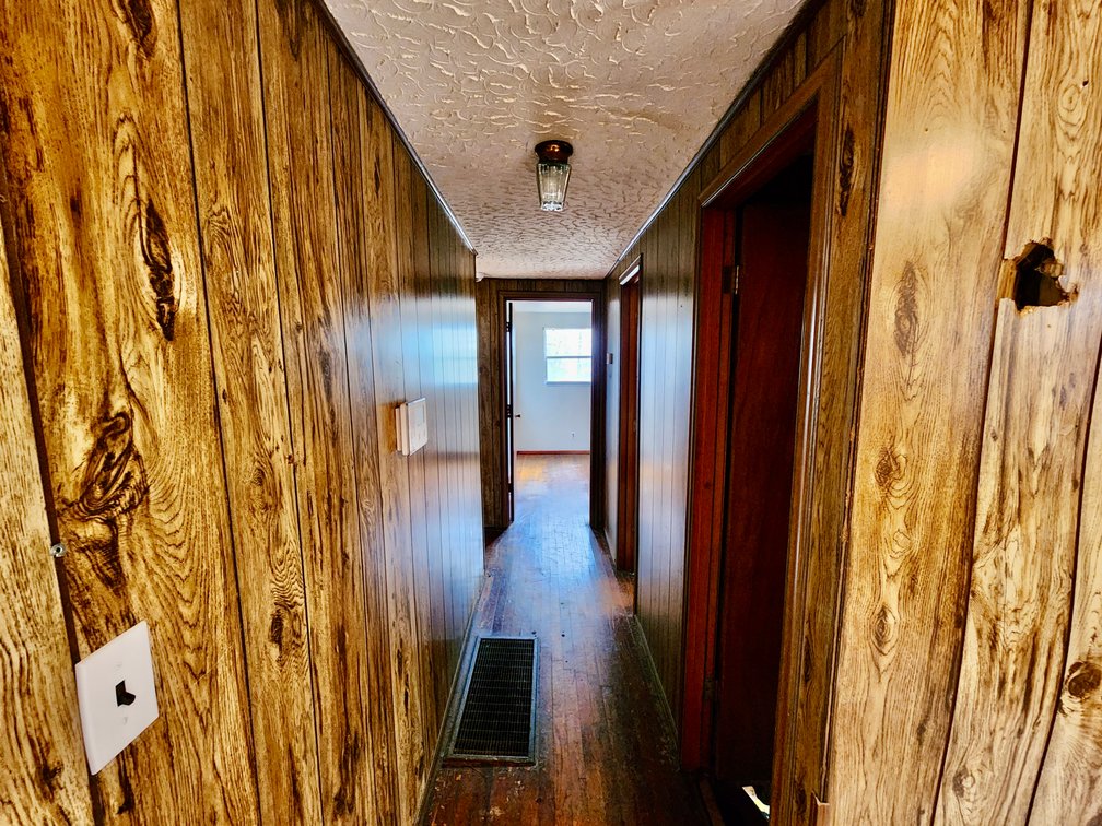 Image for 3 BR/1.5 BA Home w/Basement on .50 +/- Acres in Bland, VA--SELLING to the HIGHEST BIDDER via ONLINE ONLY BIDDING!!
