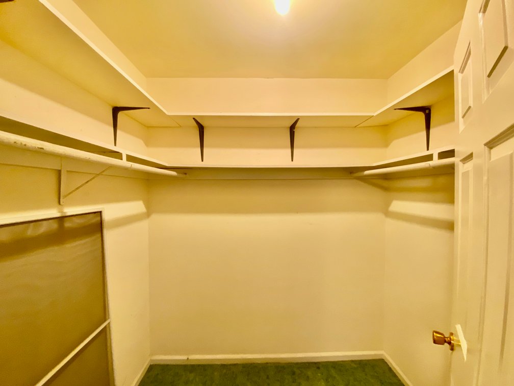 Image for Lot 1