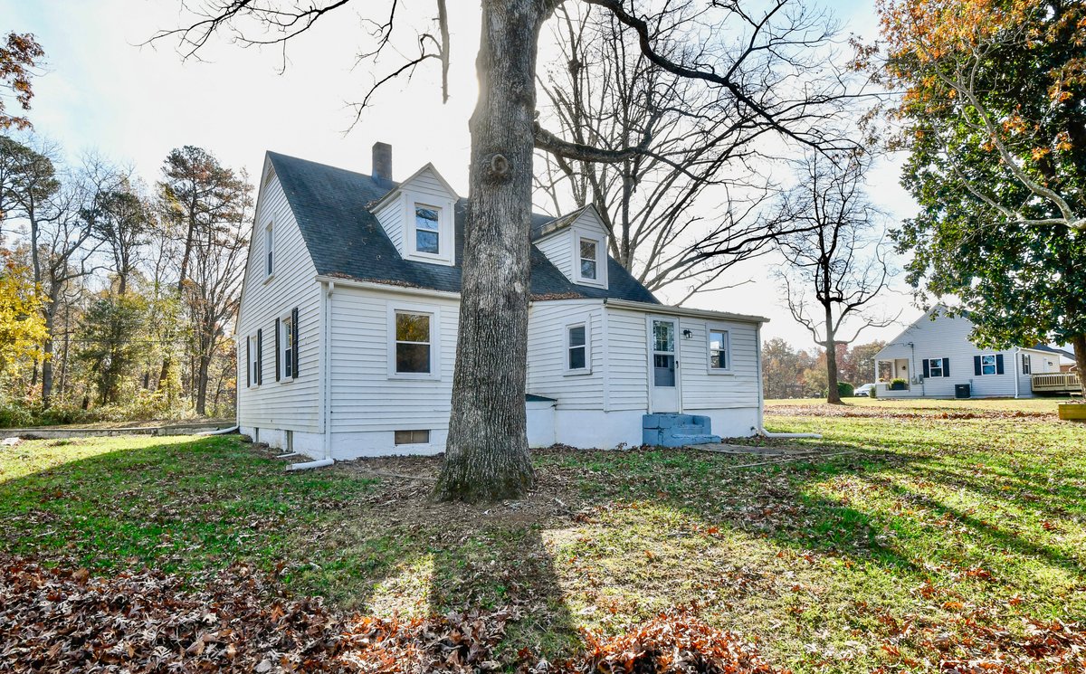Image for 4 BR & 3 BR Income Producing Homes on 1.14 +/- Acres Being Offered Together For One Price in Orange County, VA--ONLINE ONLY BIDDING!!