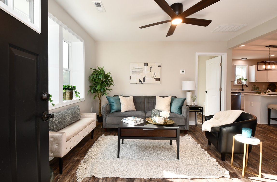 Image for Lot 1