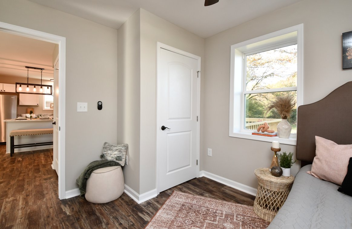 Image for Lot 1