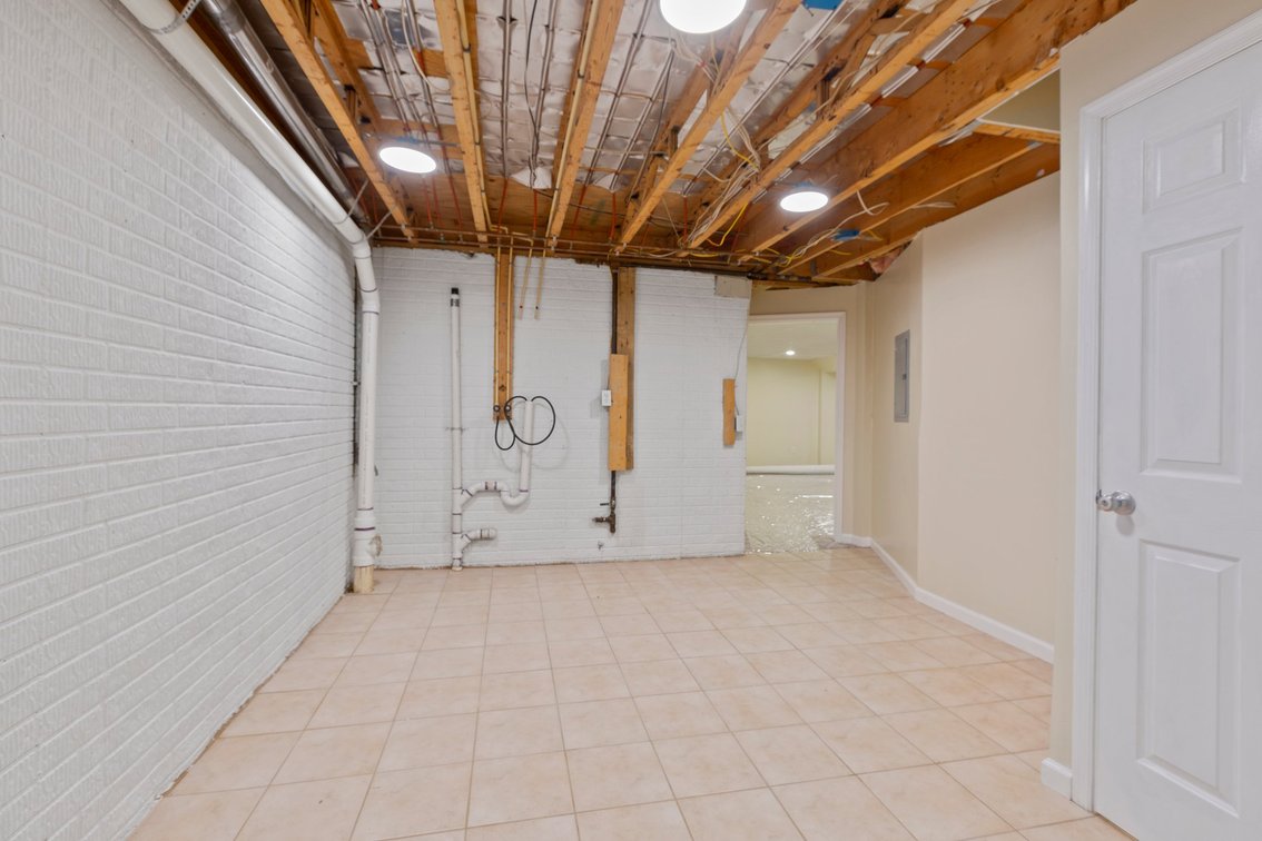 Image for 6 BR/5.5 BA Custom Home on .88 +/- Acre Lot in the 