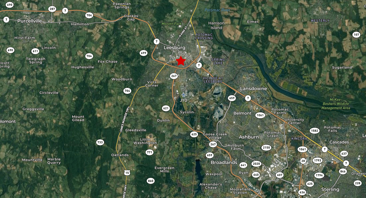Image for 2 BR/2 BA Home in Oak View Neighborhood of Leesburg, VA--SELLING to the HIGHEST BIDDER!!