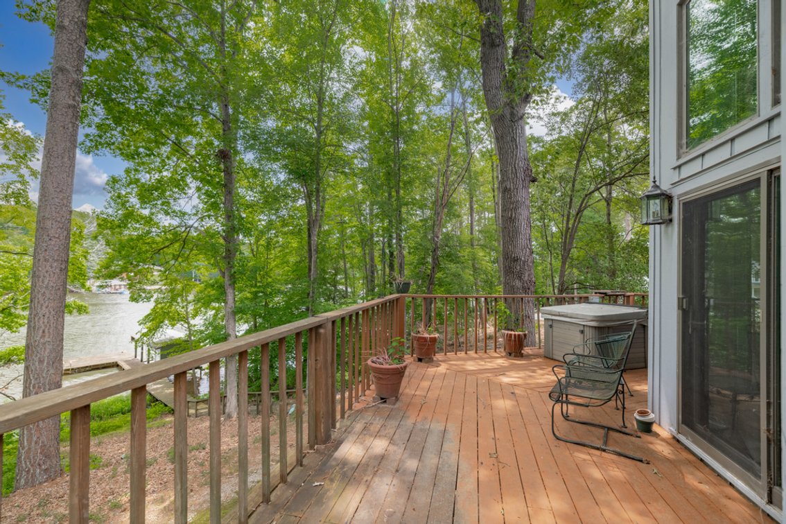 Image for 3 BR/2 BA Lake Gaston Waterfront Home w/Boat House on 1.17 +/- Acre Deep Water Lot--ONLINE ONLY BIDDING!!