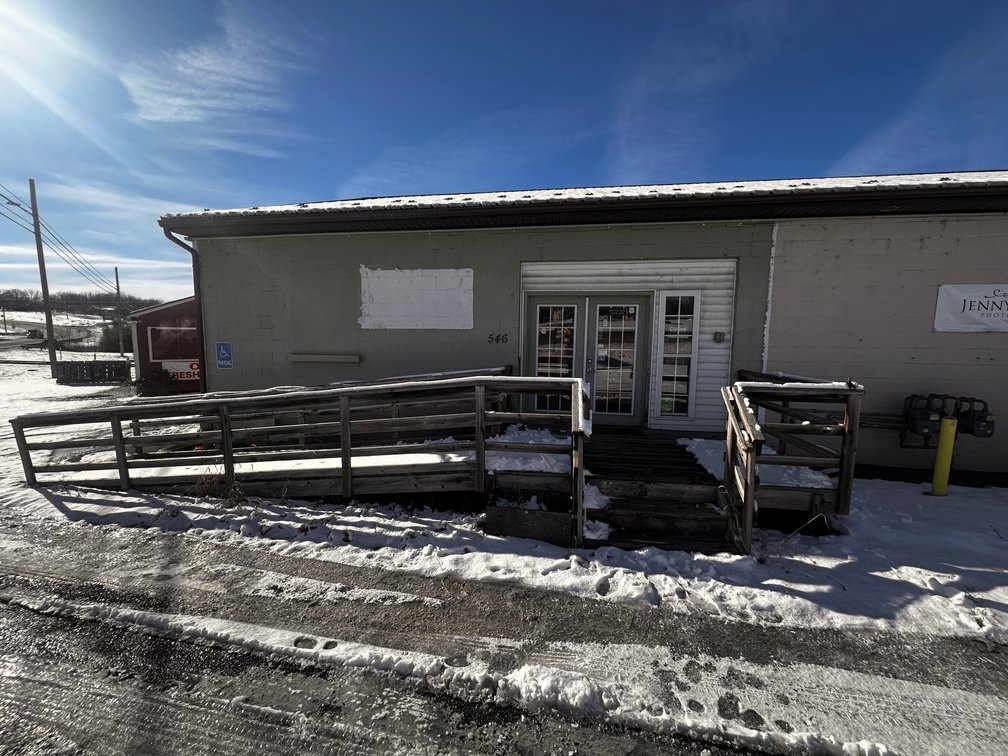 Image for 11,800 +/- sf. Income Producing Commercial Building Fronting Main Street in Broadway, VA--ONLINE ONLY BIDDING!!