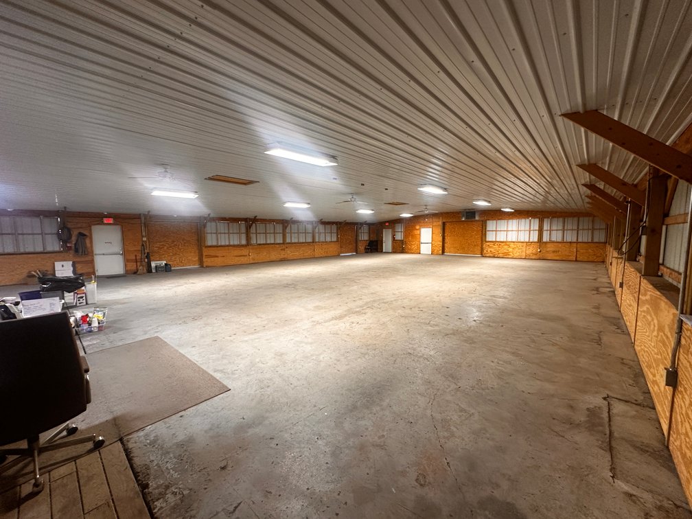 Image for 11,800 +/- sf. Income Producing Commercial Building Fronting Main Street in Broadway, VA--ONLINE ONLY BIDDING!!