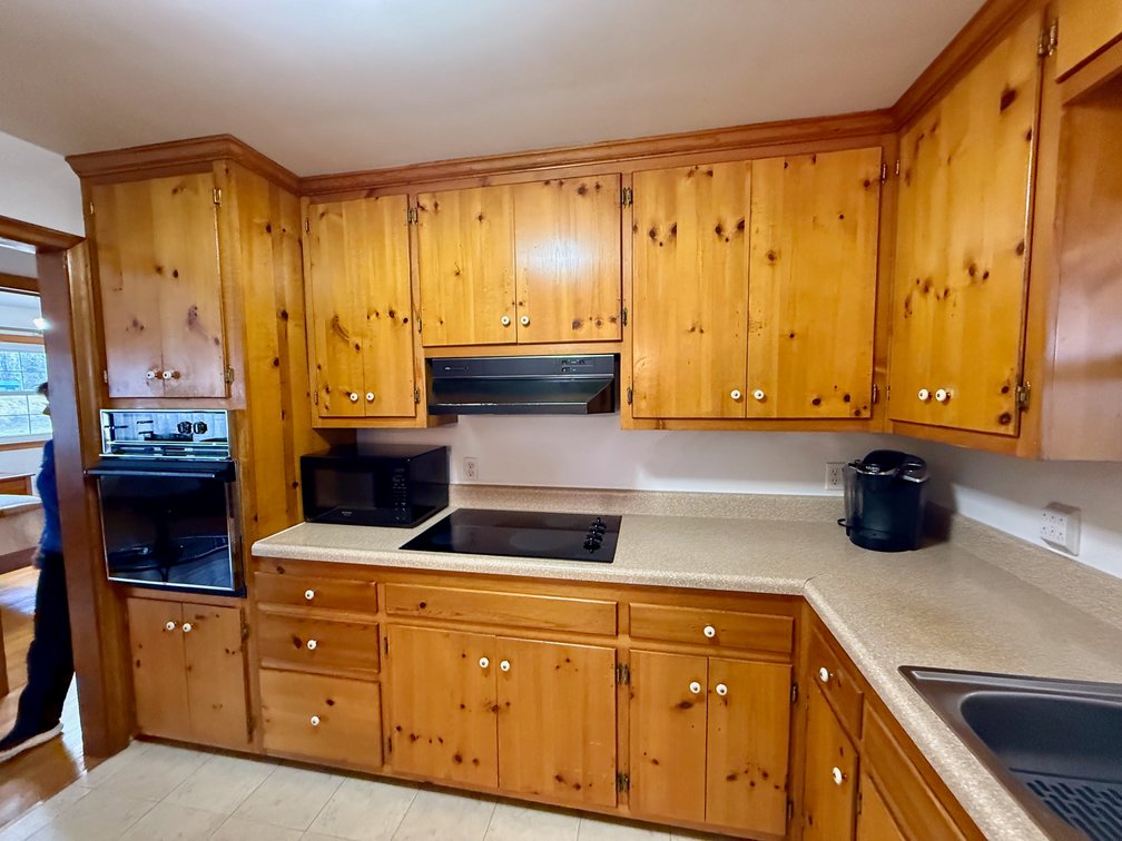 Image for 4 BR/2 BA Brick Home on 1.2 +/- Acres w/Full Walk-Out Basement & 2 Detached Shops/Buildings--SELLING to the HIGHEST BIDDER!!