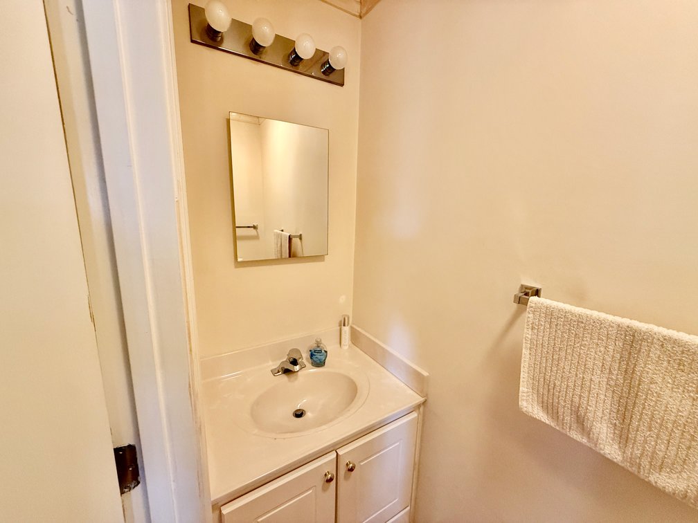 Image for 3 BR/2.5 BA Home w/Basement on 3.5 +/- Acres in Louisa County, VA--SELLING to the HIGHEST BIDDER via ONLINE ONLY BIDDING!!