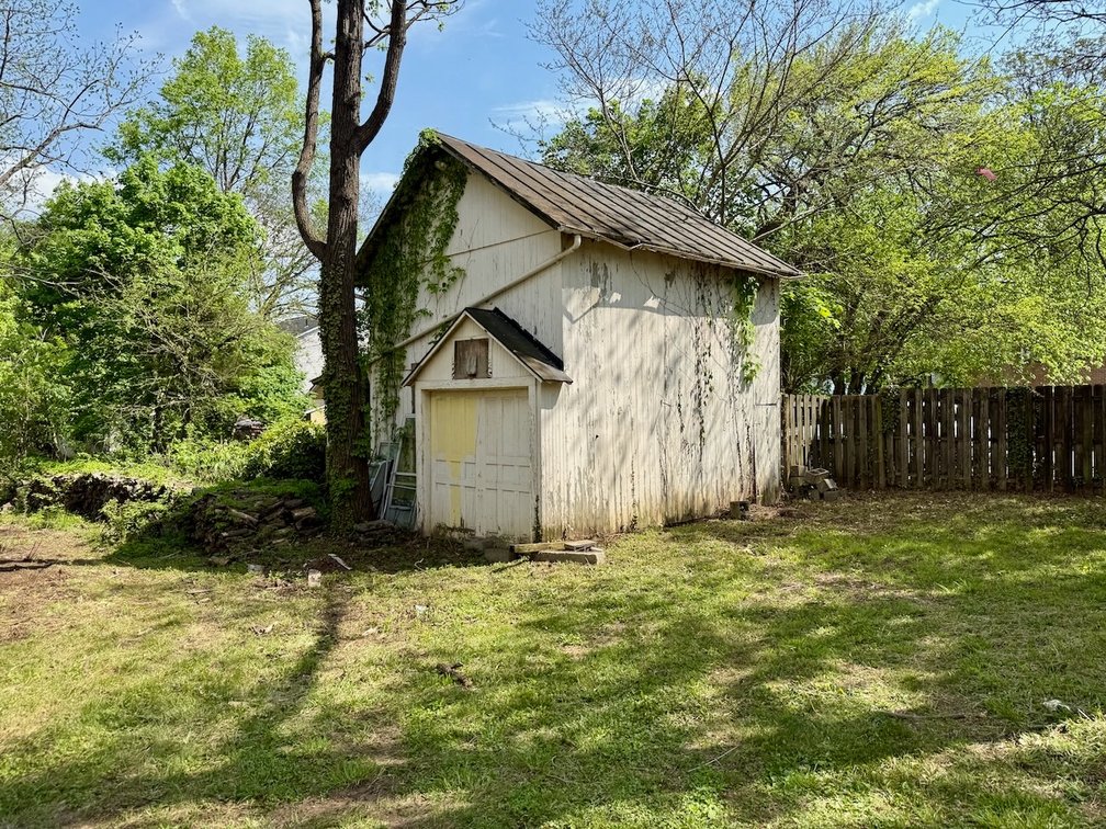 Image for 3 BR/1 BA Home & 3 BR/2 BA Home on .70 +/- Acre North King St. Double Lot in Historic Downtown Leesburg, VA--SELLING to the HIGHEST BIDDER!!