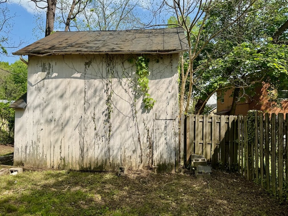 Image for 3 BR/1 BA Home & 3 BR/2 BA Home on .70 +/- Acre North King St. Double Lot in Historic Downtown Leesburg, VA--SELLING to the HIGHEST BIDDER!!