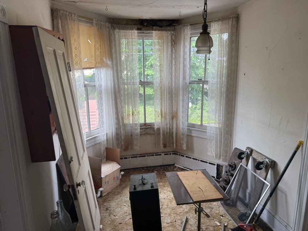 Image for 3 BR/1 BA Home & 3 BR/2 BA Home on .70 +/- Acre North King St. Double Lot in Historic Downtown Leesburg, VA--SELLING to the HIGHEST BIDDER!!