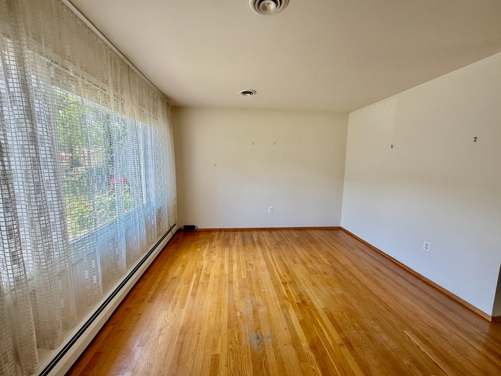 Image for 3 BR/1.5 BA Home w/Basement on Cul-de-Sac Lot Minutes From Rt.1 & I-95 in Prince William County, VA--ONLINE ONLY BIDDING!!