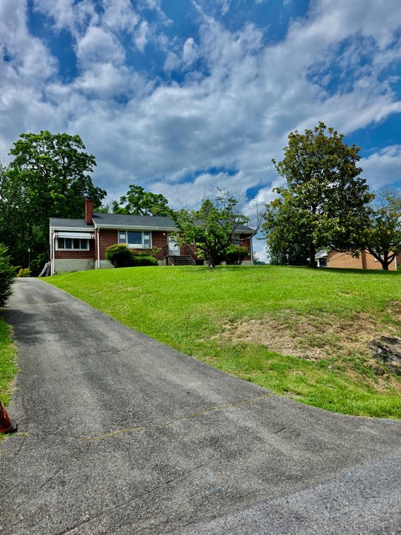 Image for 2 BR/2 BA Brick Home w/Full Basement on 1 +/- Acre Lot in the Cloverdale Area of Roanoke, VA--ONLINE ONLY BIDDING!!