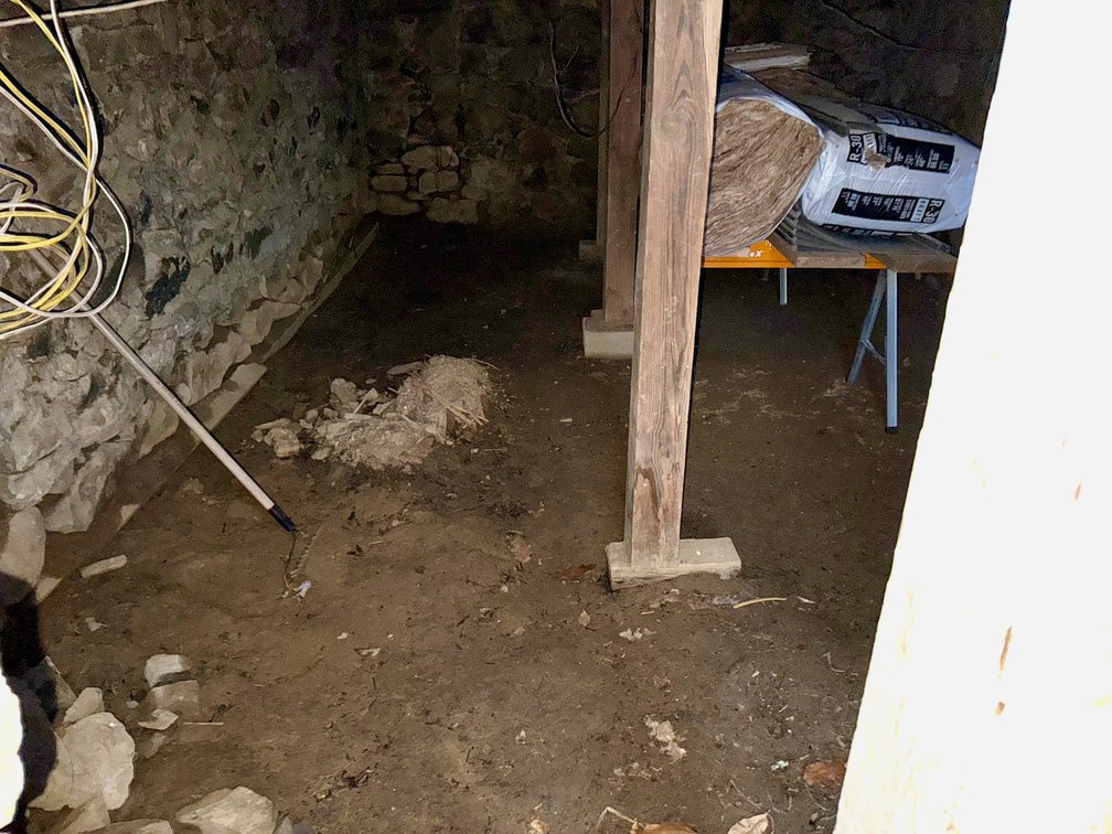 Image for 3 BR Partially Renovated Home on 1.47 +/- Acres in Loudoun County, VA