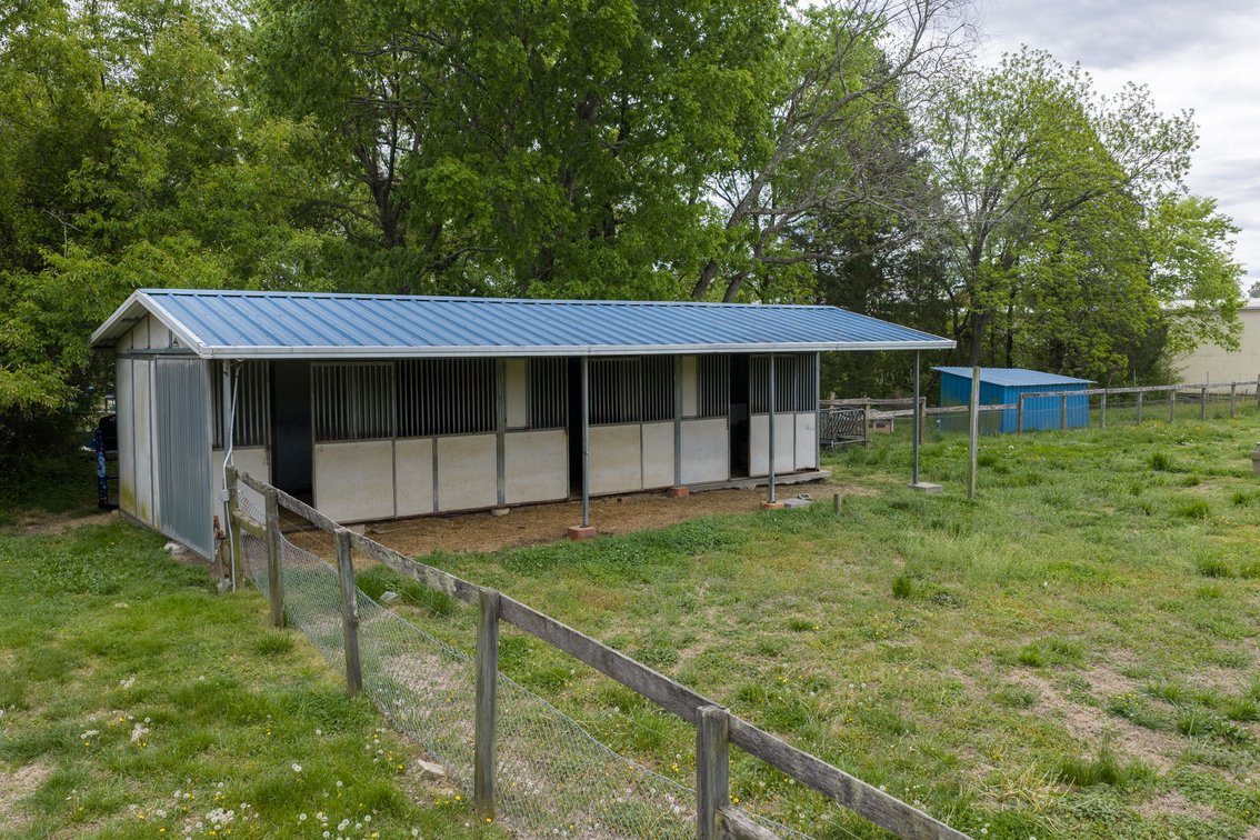 Image for 4,125 +/ sf. Commercial Building on 1.25 +/- Acres w/Frontage on Two Roads in Lunenburg County, VA--ONLINE ONLY BIDDING!!