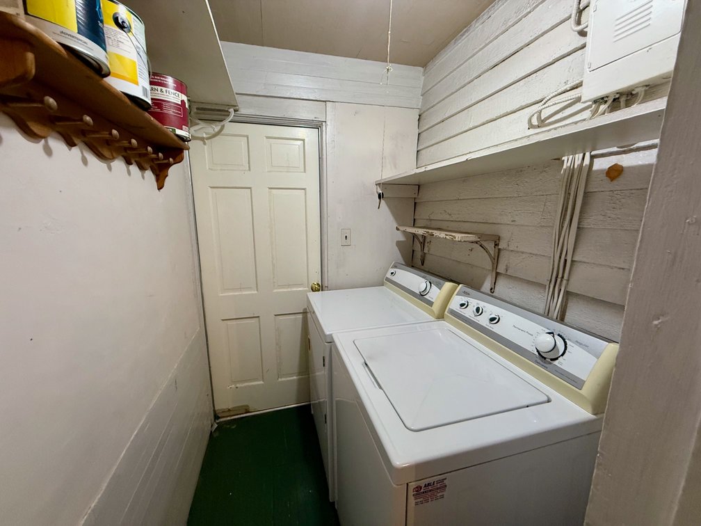 Image for 3 BR/2 BA Home (circa 1829) w/Business Zoning on Main Street in Downtown Madison, VA--SELLING to the HIGHEST BIDDER via ONLINE ONLY BIDDING!!