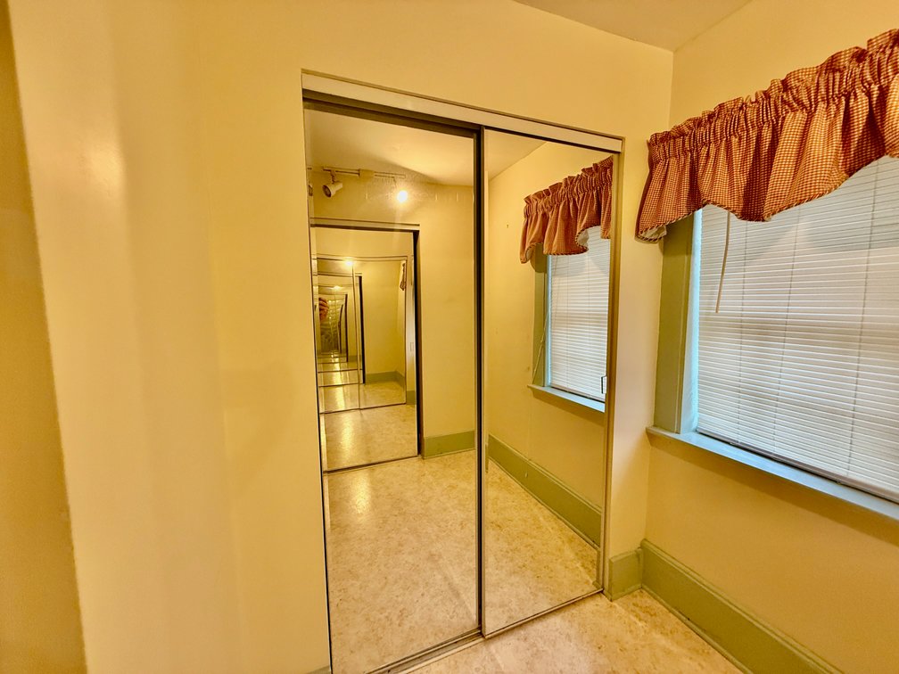 Image for 3 BR/2 BA Home (circa 1829) w/Business Zoning on Main Street in Downtown Madison, VA--SELLING to the HIGHEST BIDDER via ONLINE ONLY BIDDING!!