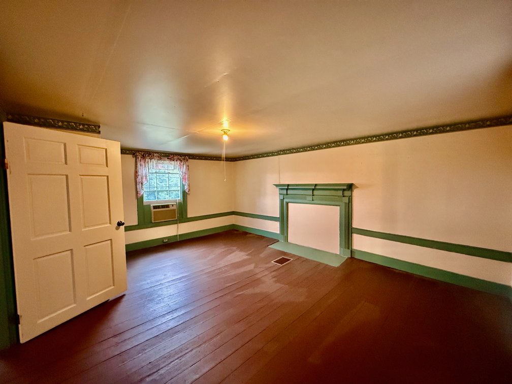 Image for 3 BR/2 BA Home (circa 1829) w/Business Zoning on Main Street in Downtown Madison, VA--SELLING to the HIGHEST BIDDER via ONLINE ONLY BIDDING!!