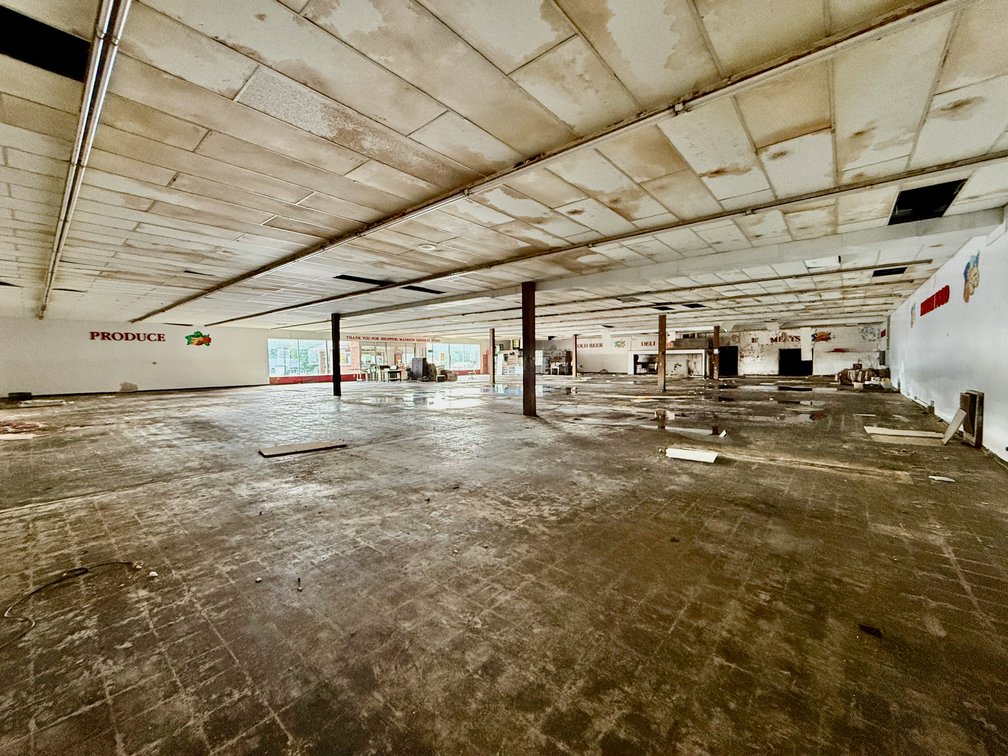 Image for 18,000+ sf. Commercial Building w/Open Floor Plan, Asphalt Parking Lot & Loading Dock on 1.9 +/- Acres in Downtown Madison, VA--ONLINE ONLY BIDDING!!