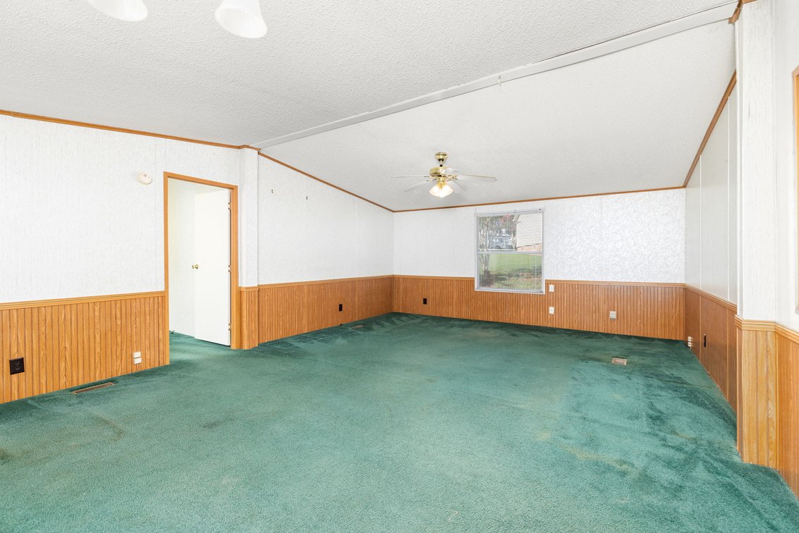 Image for 3 BR/2 BA Doublewide Home on Double Lot in Gated Amenity-Filled Lake Gaston Community--ONLINE ONLY BIDDING!!