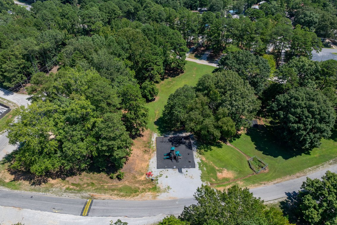 Image for 3 BR/2 BA Doublewide Home on Double Lot in Gated Amenity-Filled Lake Gaston Community--ONLINE ONLY BIDDING!!