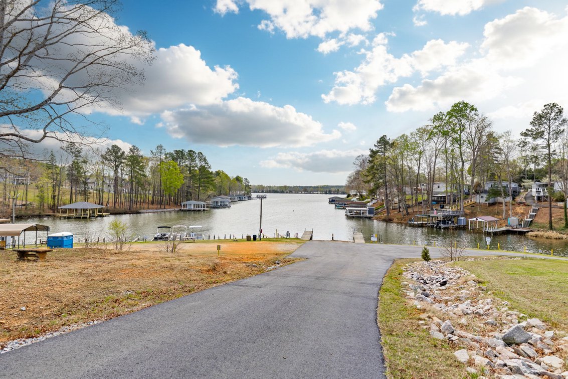 Image for 3 BR/2 BA Doublewide Home on Double Lot in Gated Amenity-Filled Lake Gaston Community--ONLINE ONLY BIDDING!!
