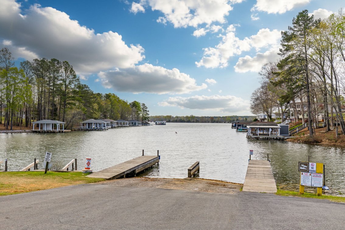Image for 3 BR/2 BA Doublewide Home on Double Lot in Gated Amenity-Filled Lake Gaston Community--ONLINE ONLY BIDDING!!