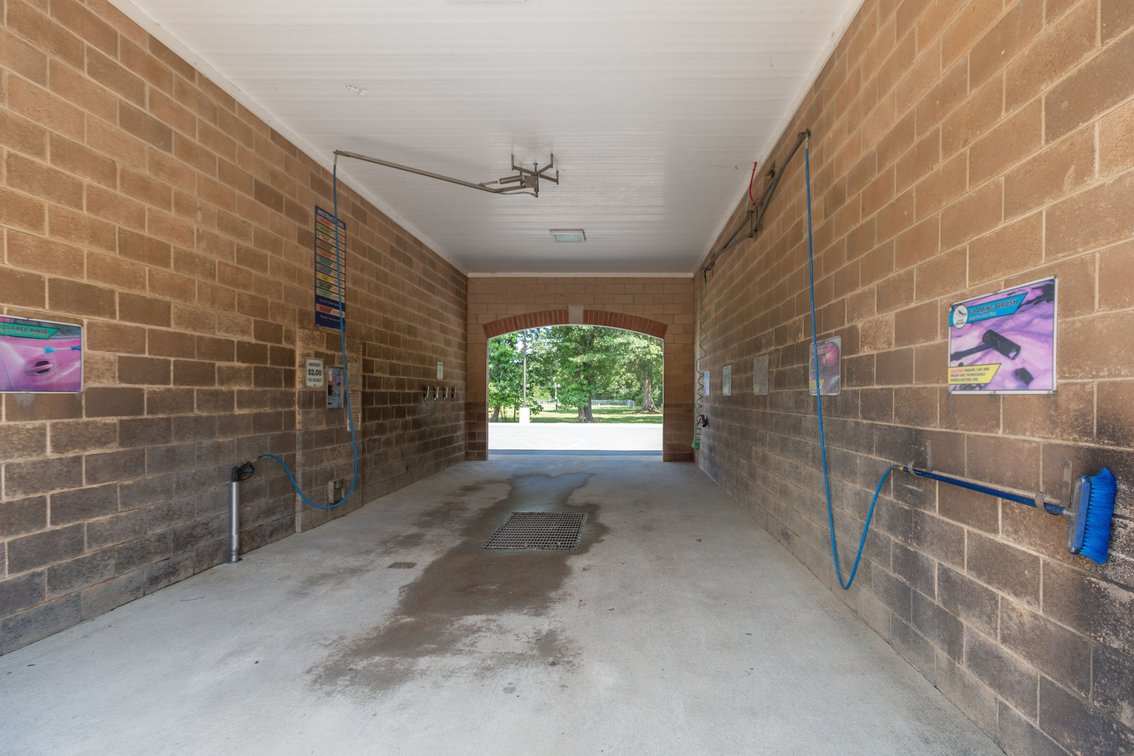 Image for High-Visibility Car Wash on King George County's Primary Commercial Corridor--ONLINE ONLY BIDDING!!