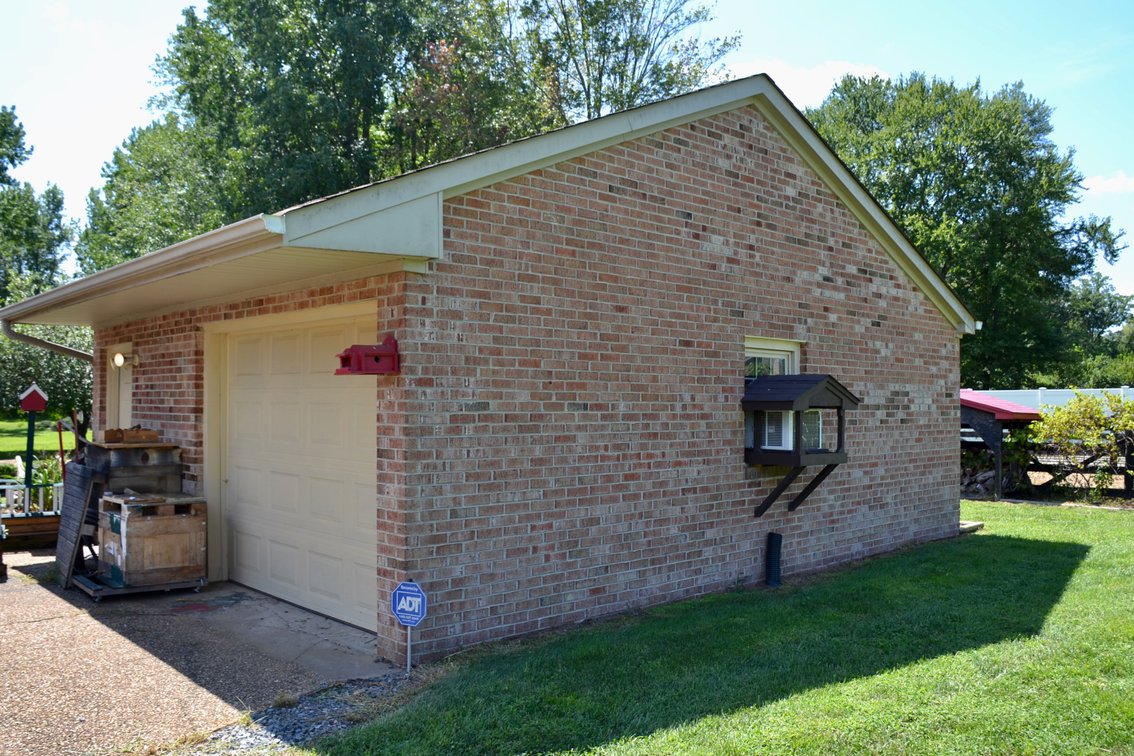 Image for 3 BR/3.5 BA Brick Single-Level Home w/Brick Shop/Garage & Storage Building on .97 +/- Acres in Spotsylvania County, VA--SELLING to the HIGHEST BIDDER!!
