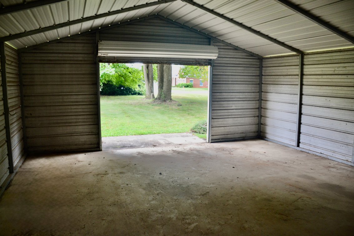 Image for 3 BR/3.5 BA Brick Single-Level Home w/Brick Shop/Garage & Storage Building on .97 +/- Acres in Spotsylvania County, VA--SELLING to the HIGHEST BIDDER!!