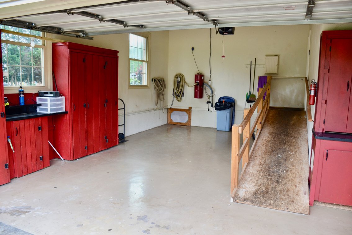 Image for 3 BR/3.5 BA Brick Single-Level Home w/Brick Shop/Garage & Storage Building on .97 +/- Acres in Spotsylvania County, VA--SELLING to the HIGHEST BIDDER!!