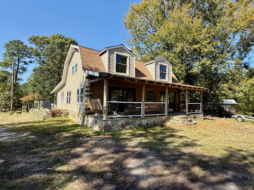 Image for 2 Waterfront Homes w/2 Docks & Outbuildings on Robinson Creek in Urbanna, VA--SELLING TOGETHER FOR ONE BID!!