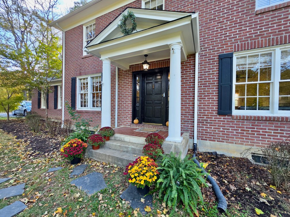Image for 3 BR/1.5 BA Colonial Style Home on .73 +/- Acre Lot w/Partially Finished Basement & Fenced Backyard in Botetourt County, VA--ONLINE ONLY BIDDING!!